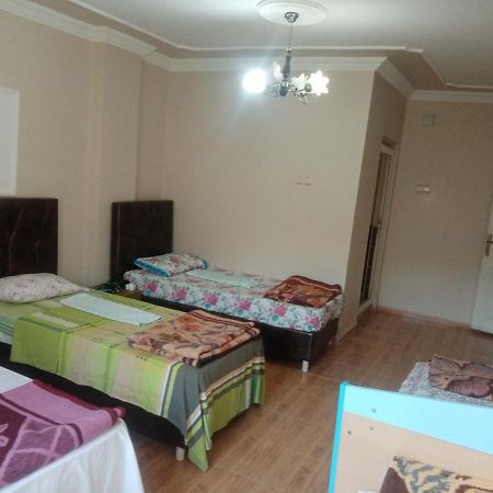 Motel Nemrut Dagi Isik Pansi̇On Karadut  Zewnętrze zdjęcie