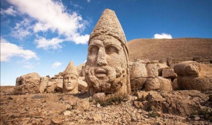 Motel Nemrut Dagi Isik Pansi̇On Karadut  Zewnętrze zdjęcie