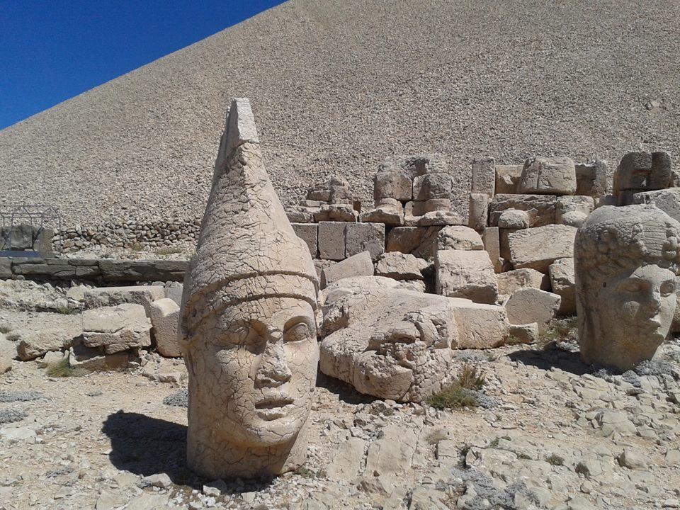 Motel Nemrut Dagi Isik Pansi̇On Karadut  Zewnętrze zdjęcie